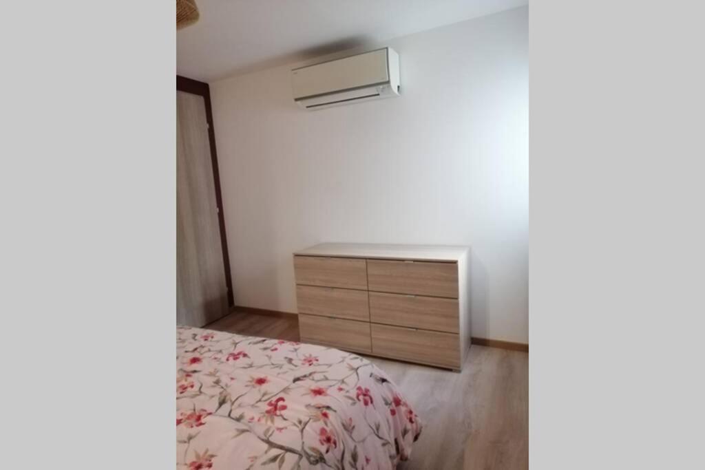Charmant Appartement Avec Terrasse Pont-de-lʼIsère 外观 照片